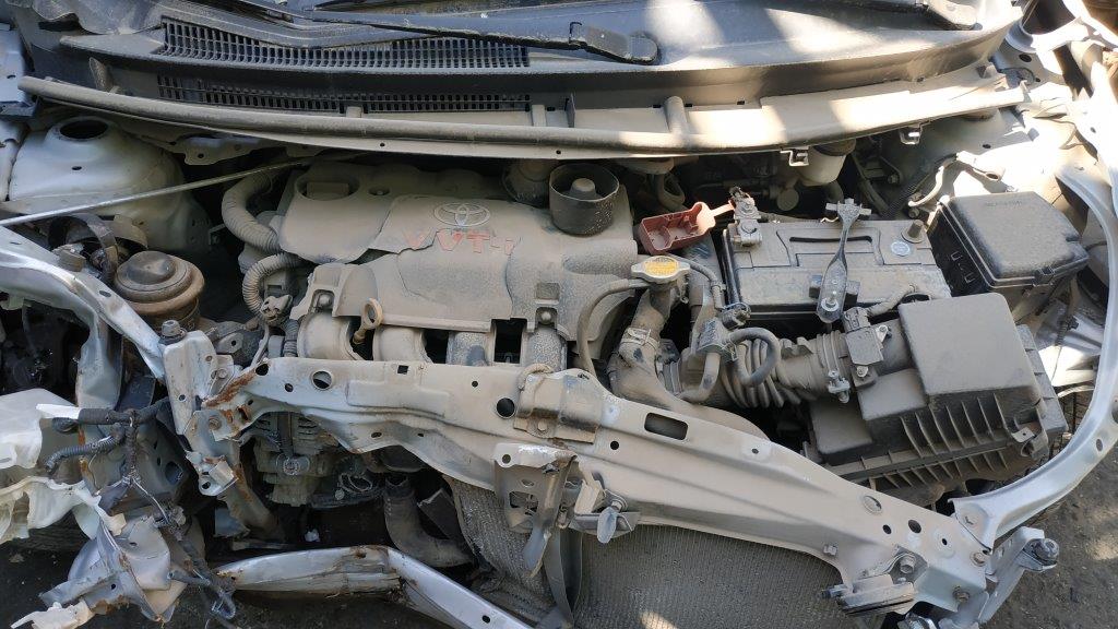  Toyota YARIS 2015    EN DESARME